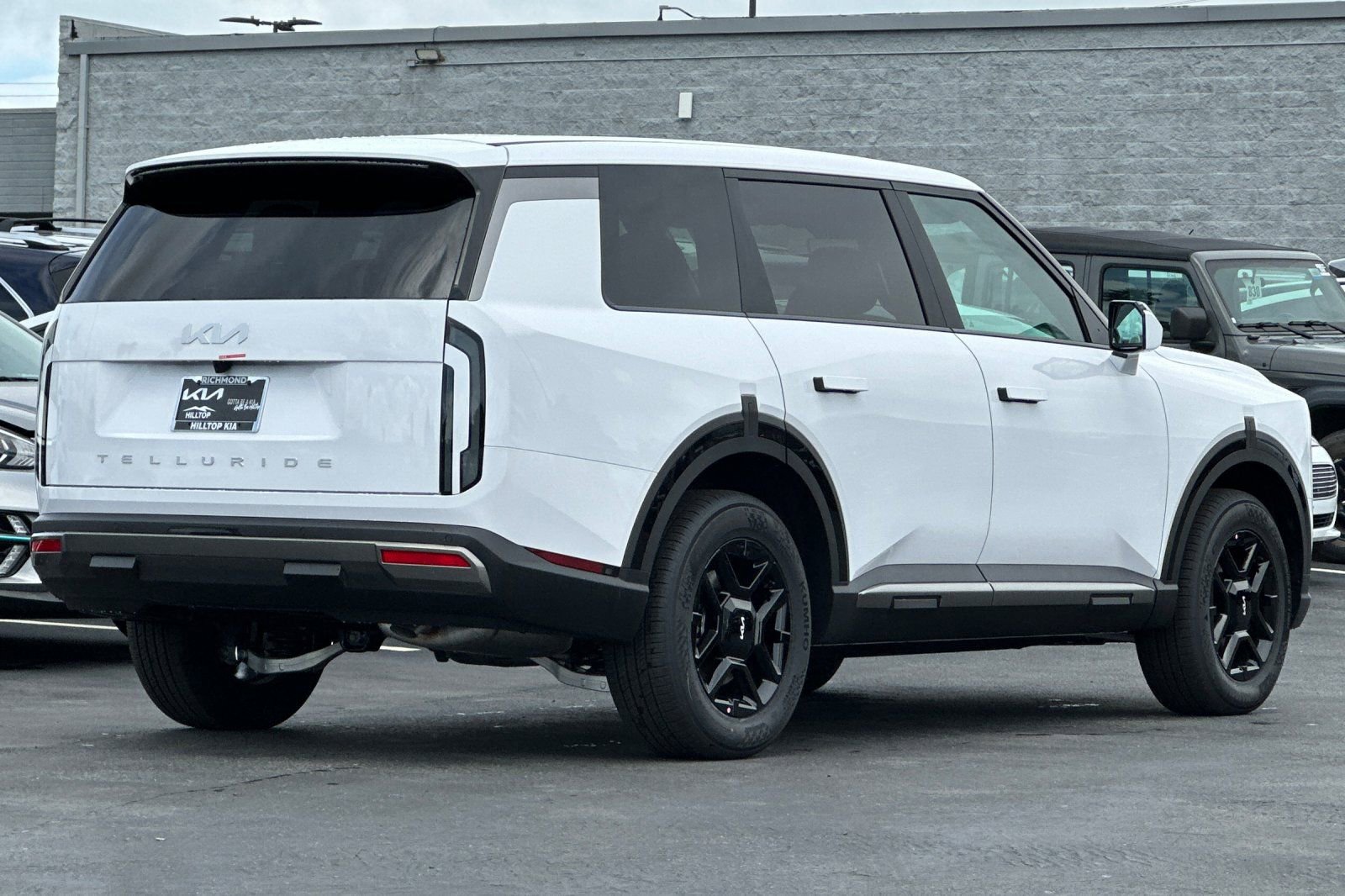 New 2027 Kia Telluride LX FWD image 4