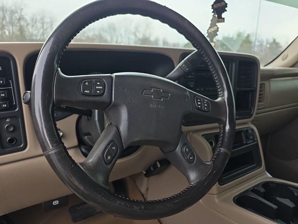 Used 2006 Chevrolet Silverado 3500 LT w/ Heavy-Duty Power Package AWD/4WD image 8