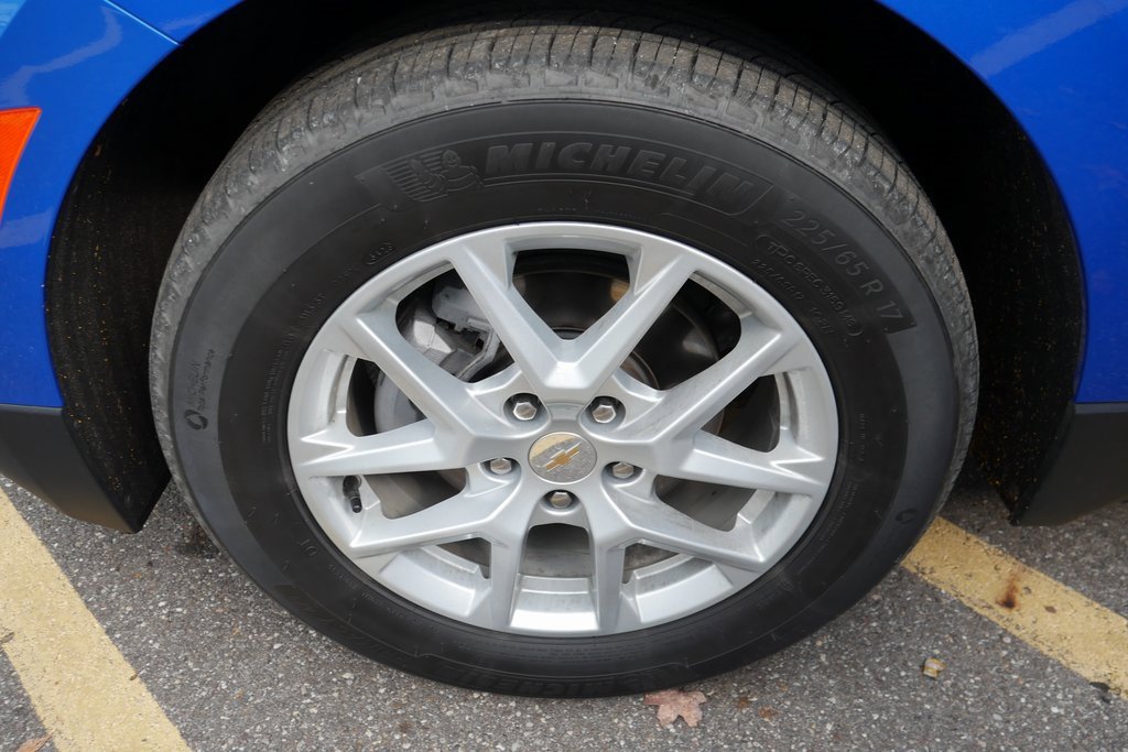 Used 2024 Chevrolet Equinox LS w/ LS Convenience Package image 30