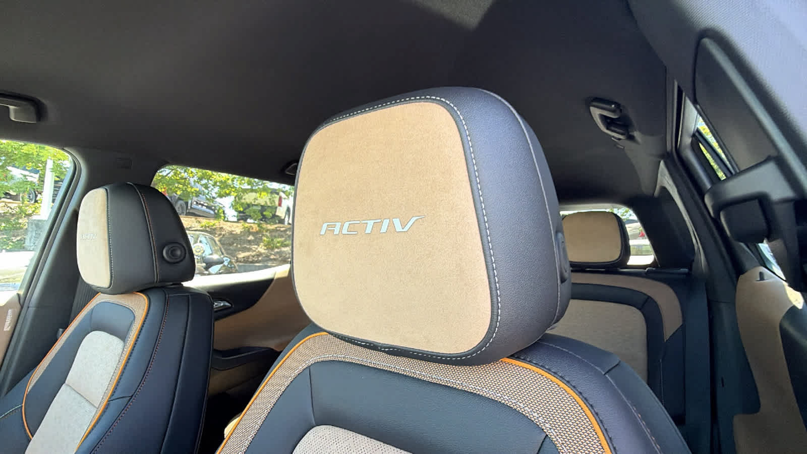 New 2027 Chevrolet Equinox ACTIV w/ Safety and Technology Package AWD/4WD image 11
