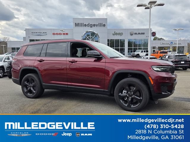 New 2024 Jeep Grand Cherokee L Altitude RWD image 1