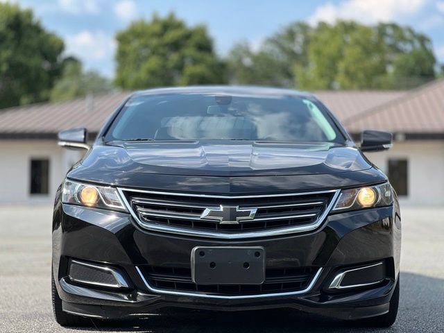 Used 2016 Chevrolet Impala LT w/ Convenience Package FWD image 2