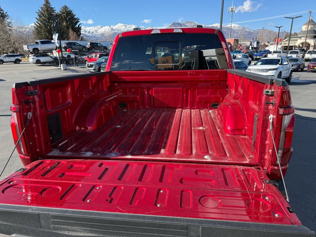 Used 2025 Ford F150 Lariat image 6