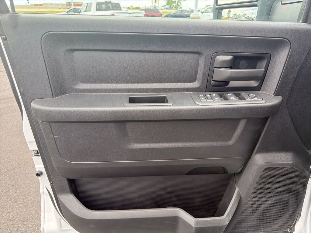 New 2026 RAM 3500 Tradesman AWD/4WD image 27