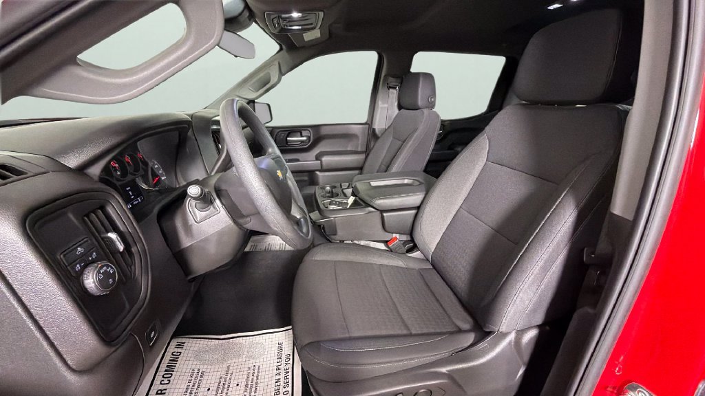 Certified 2025 Chevrolet Silverado 1500 Custom RWD image 18