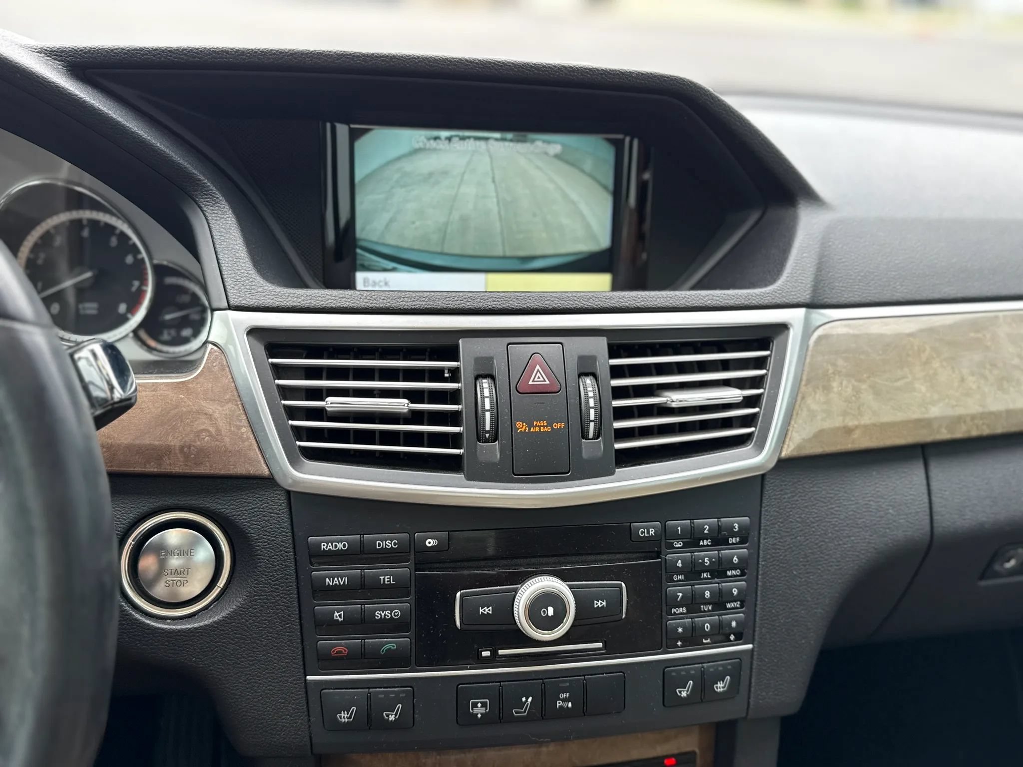 Used 2011 Mercedes-Benz E 550 Sedan image 35