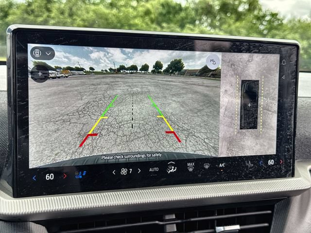 Used 2025 Ford Explorer ST AWD/4WD image 17