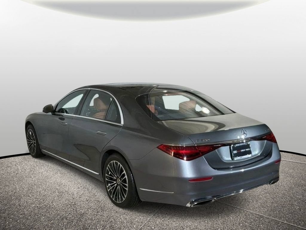 Used 2025 Mercedes-Benz S 580 4MATIC Sedan image 6