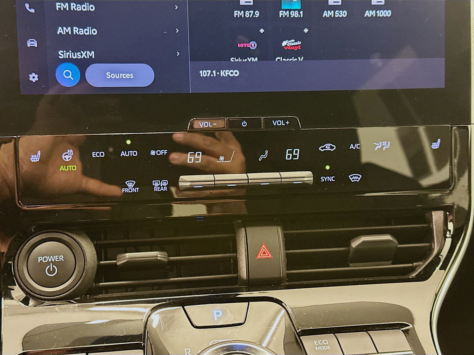 Used 2023 Toyota bZ4X XLE w/ Weather Package image 24