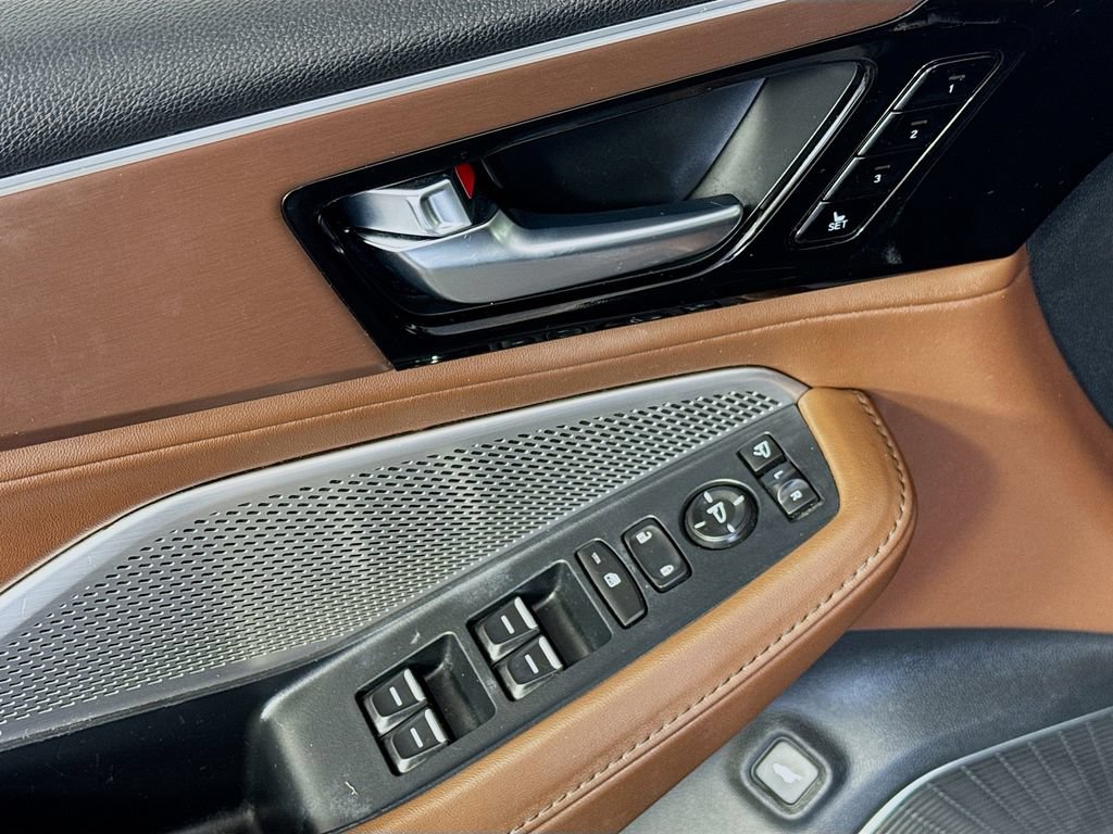Used 2023 Acura MDX FWD w/ Technology Package image 18