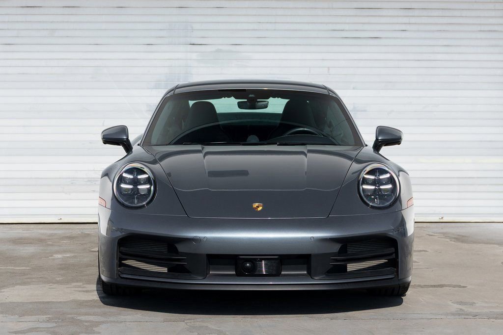 Certified 2025 Porsche 911 Carrera image 11