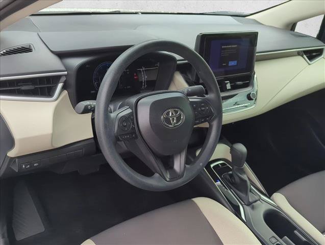 Certified 2026 Toyota Corolla LE FWD image 6