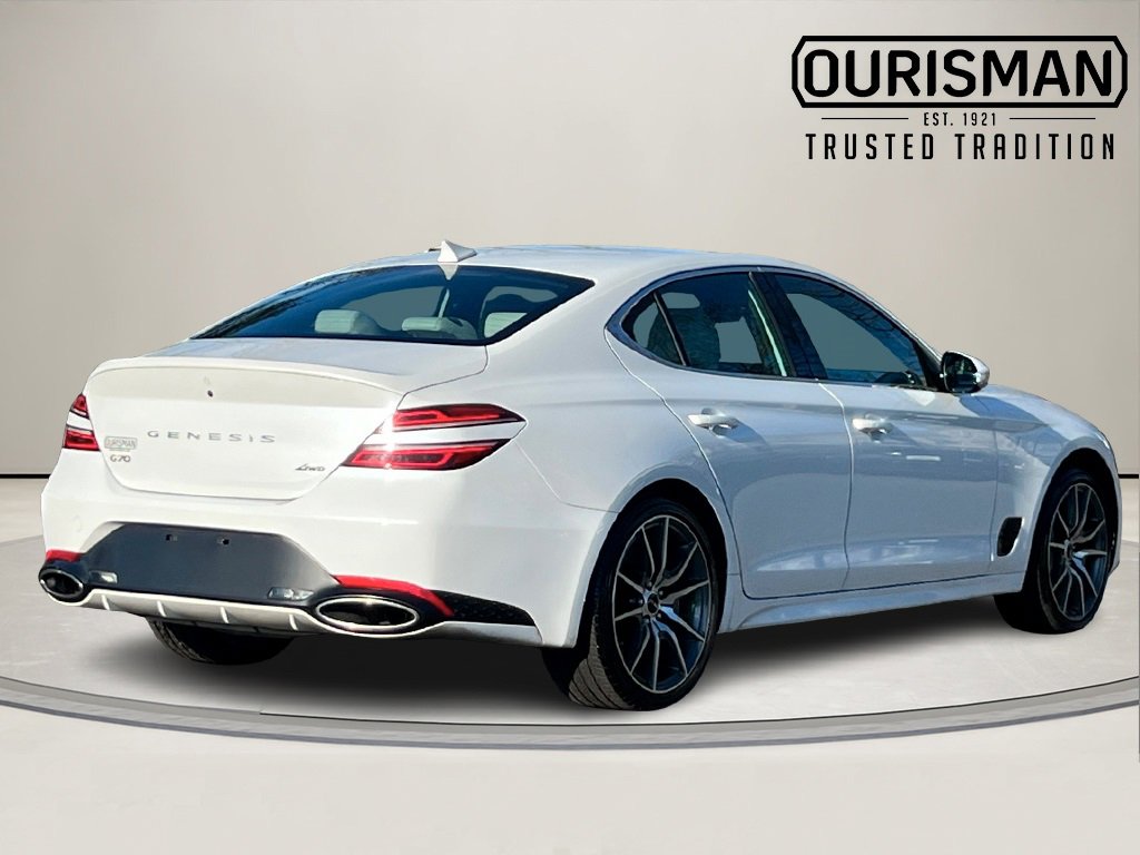 Used 2024 Genesis G70 2.5T image 5