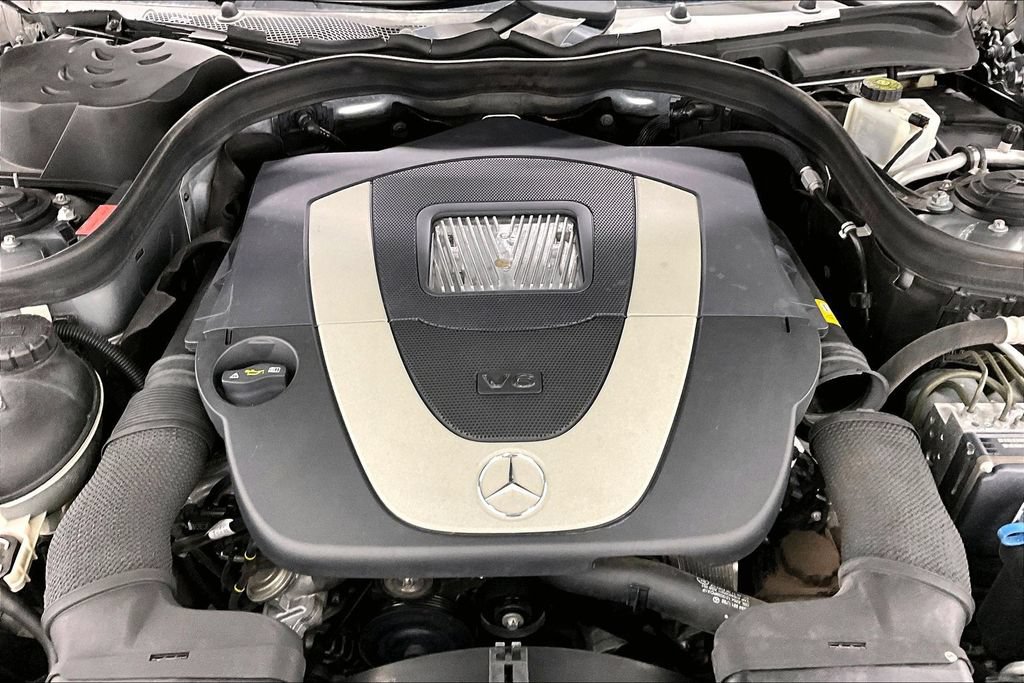 Used 2010 Mercedes-Benz E 350 Sedan image 11