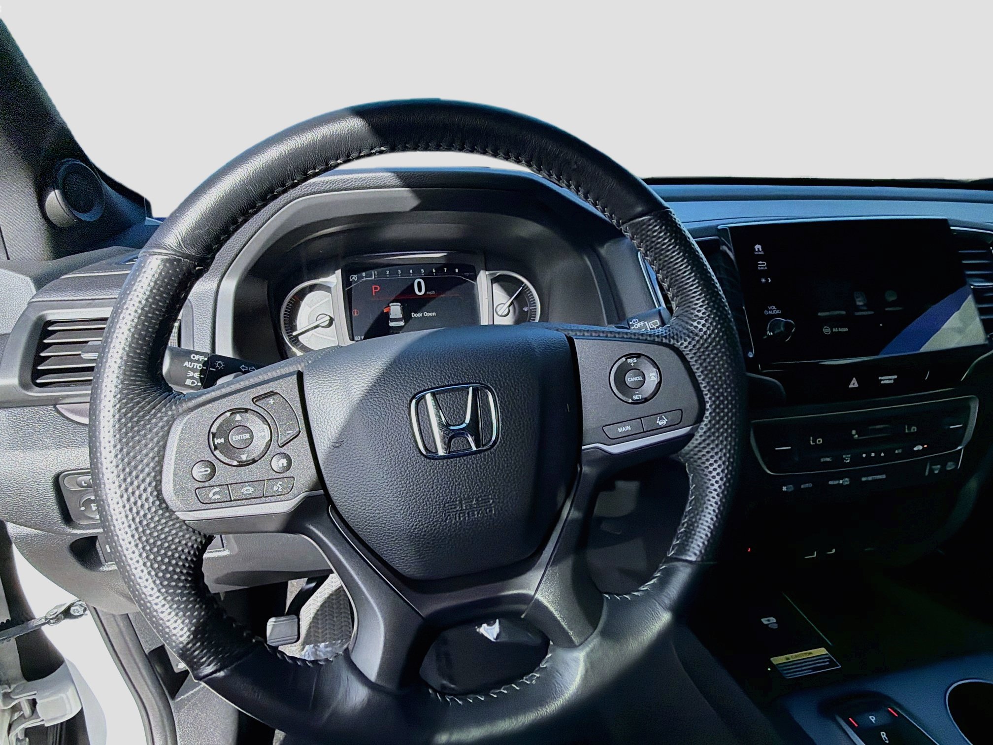 Certified 2025 Honda Passport EX-L image 10