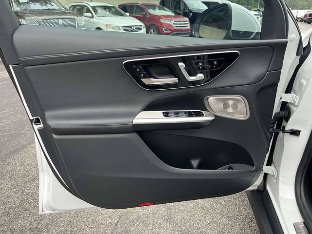Used 2024 Mercedes-Benz GLC 300 image 17