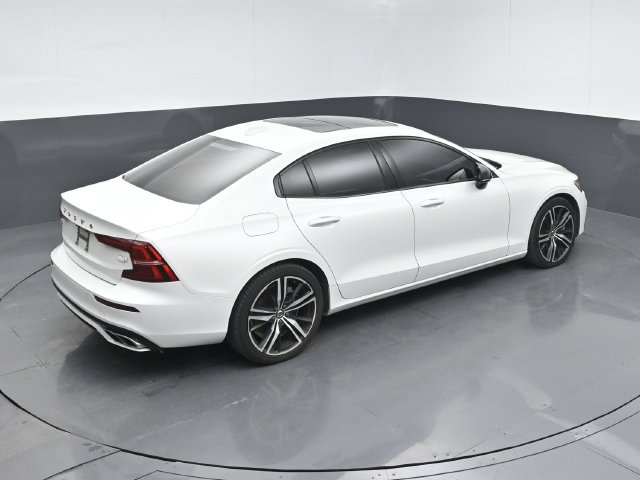 Used 2021 Volvo S60 T8 R-Design Expression w/ Premium Package AWD/4WD image 44