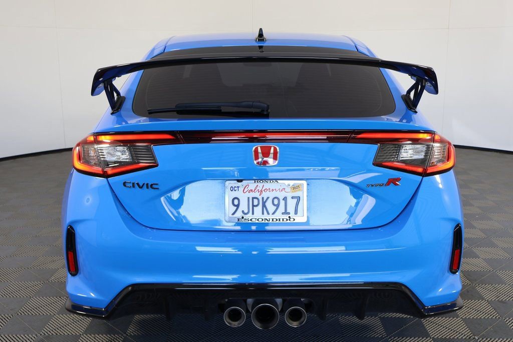 Used 2023 Honda Civic Type R image 5