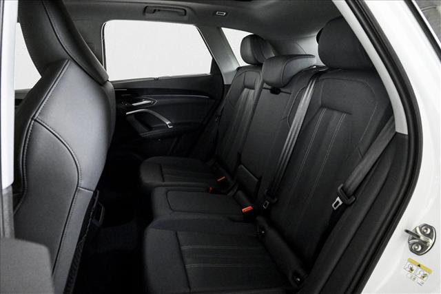 New 2025 Audi Q5 Premium Plus image 12