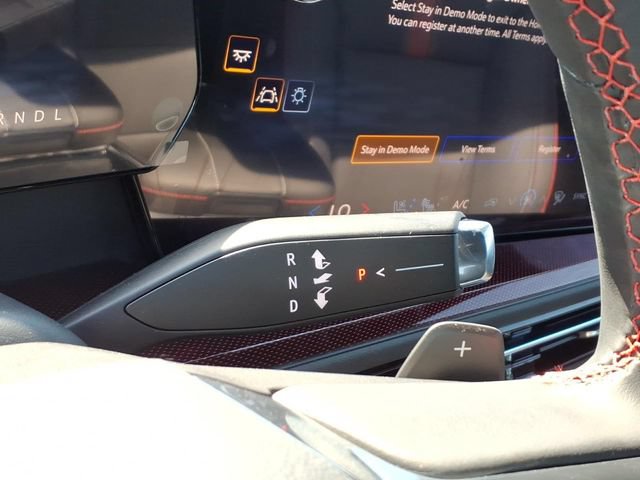 New 2027 Chevrolet Traverse RS w/ LPO, Floor Liner Package FWD image 18
