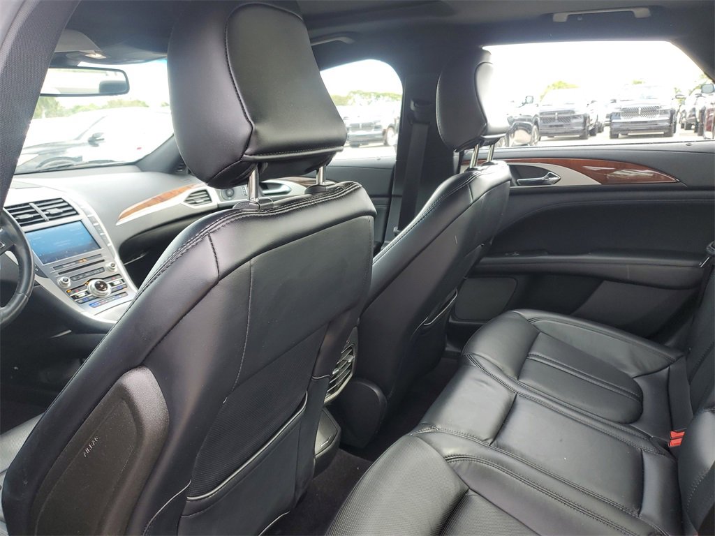 Used 2020 Lincoln MKZ Reserve w/ Elements Package image 11