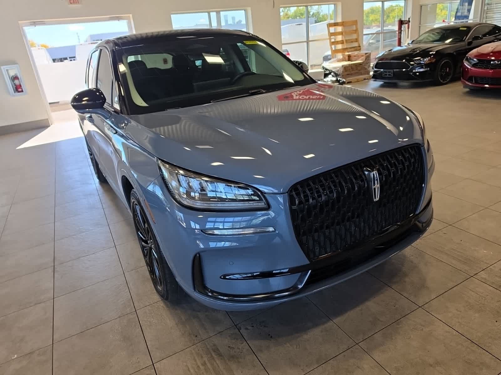 Used 2024 Lincoln Corsair AWD w/ Equipment Group 101A image 3