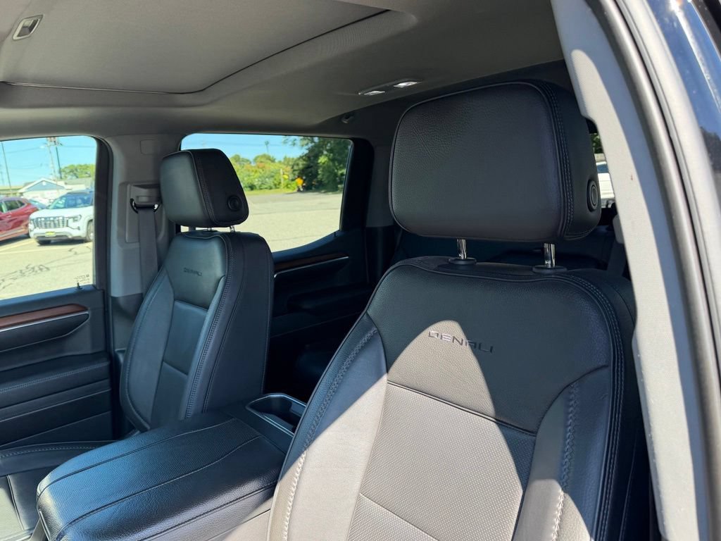 Used 2023 GMC Sierra 1500 Denali w/ Denali Reserve Package AWD/4WD image 40