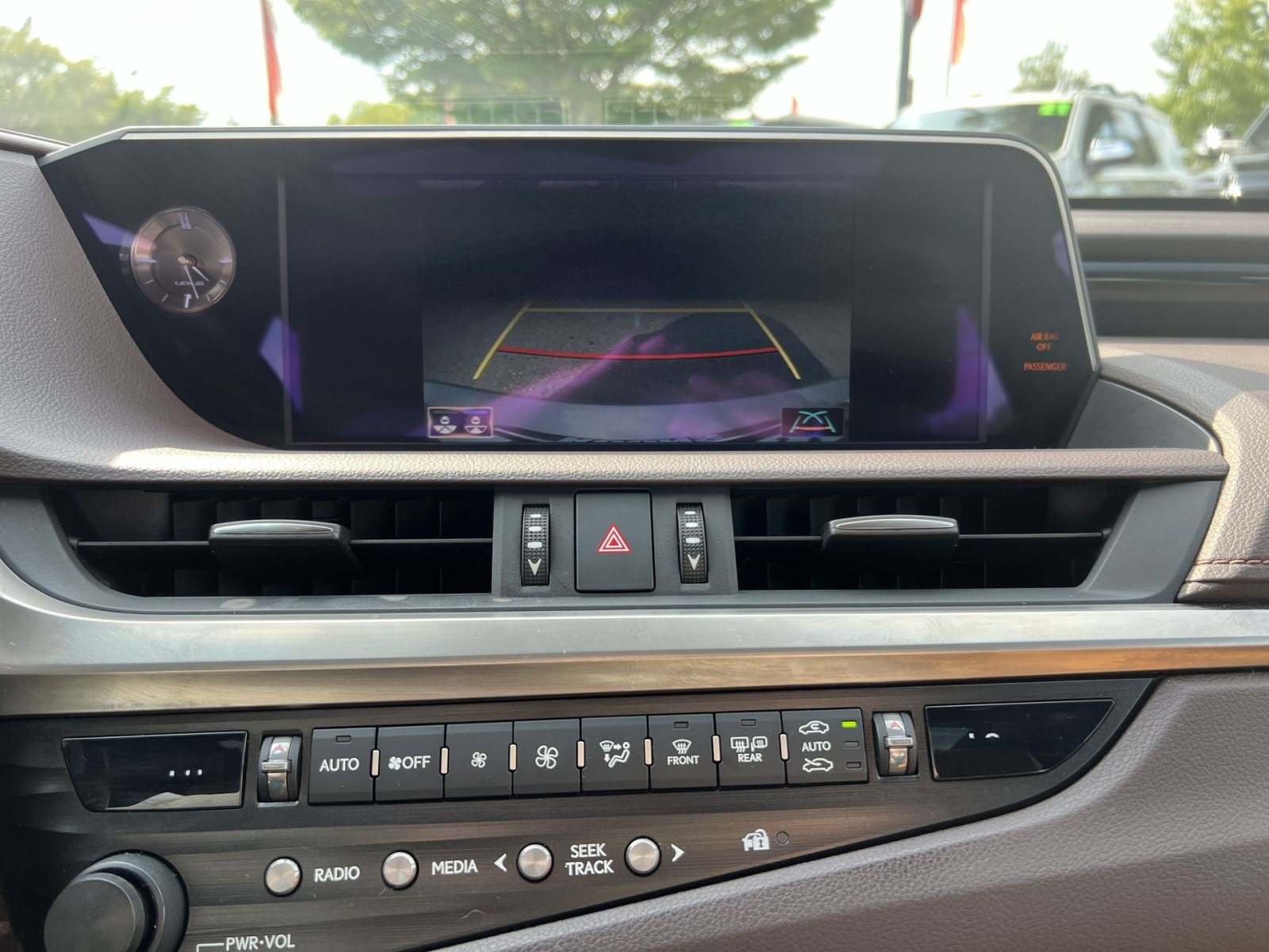Used 2020 Lexus ES 350 w/ Premium Package FWD image 19