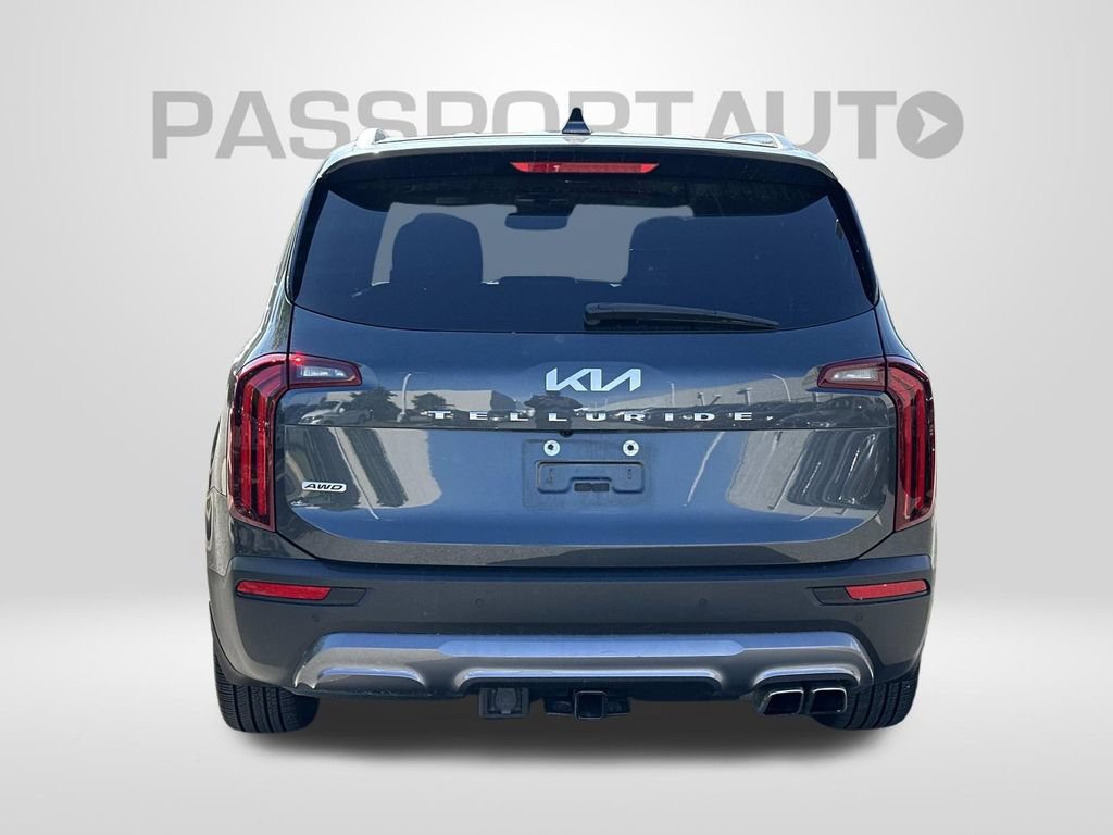 Used 2022 Kia Telluride SX w/ Towing Package AWD/4WD image 3