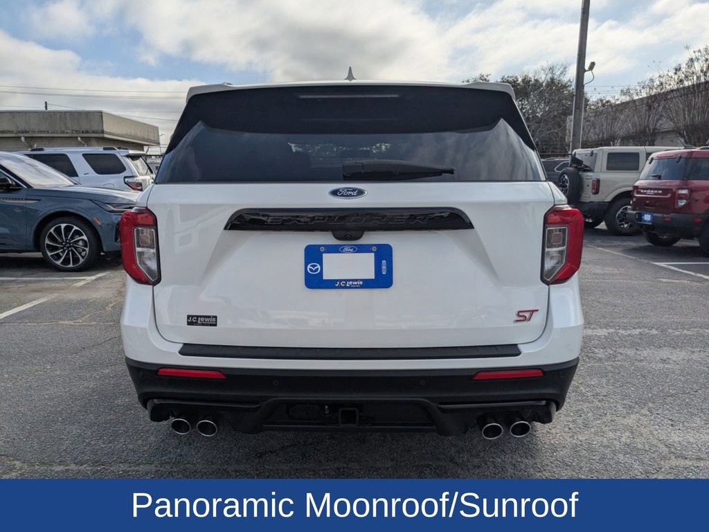 Used 2023 Ford Explorer ST w/ Equipment Group 401A image 5