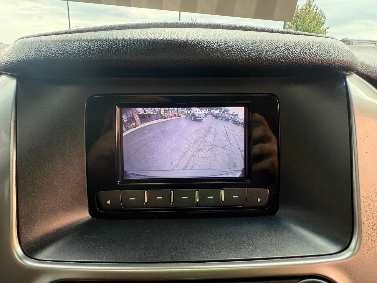 Used 2015 Chevrolet Tahoe LS image 15