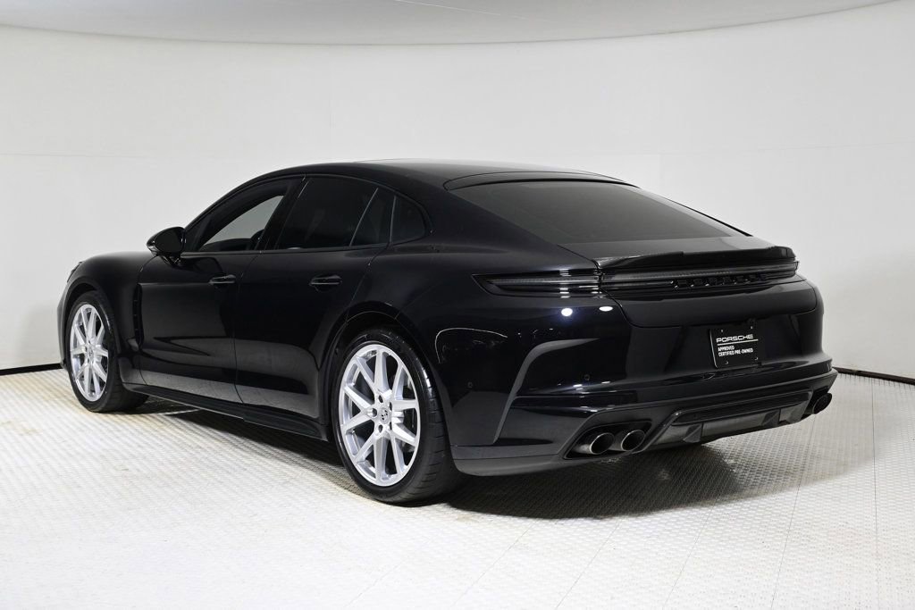 Certified 2025 Porsche Panamera 4 image 3