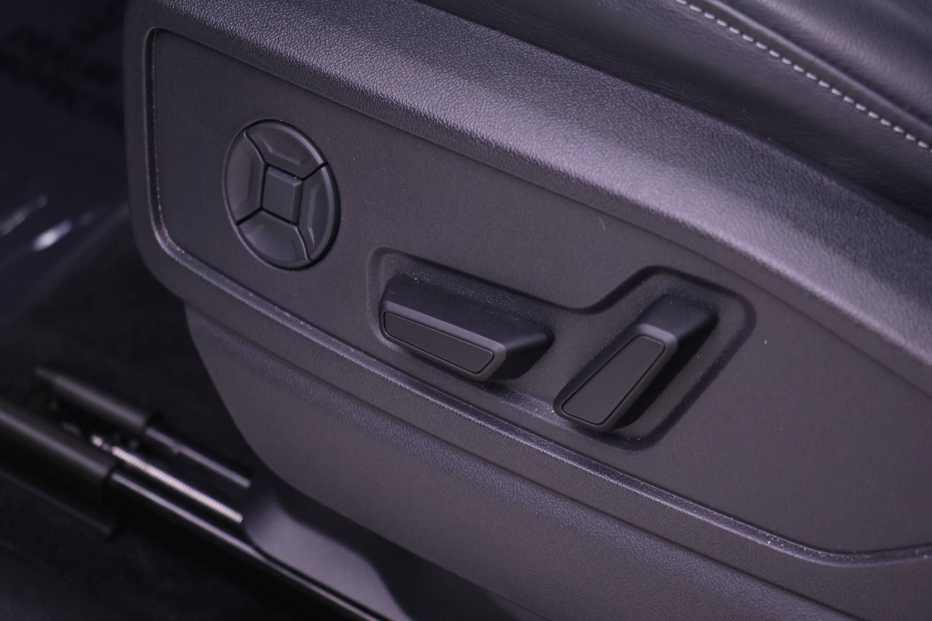 Certified 2025 Audi Q5 Premium AWD/4WD image 20