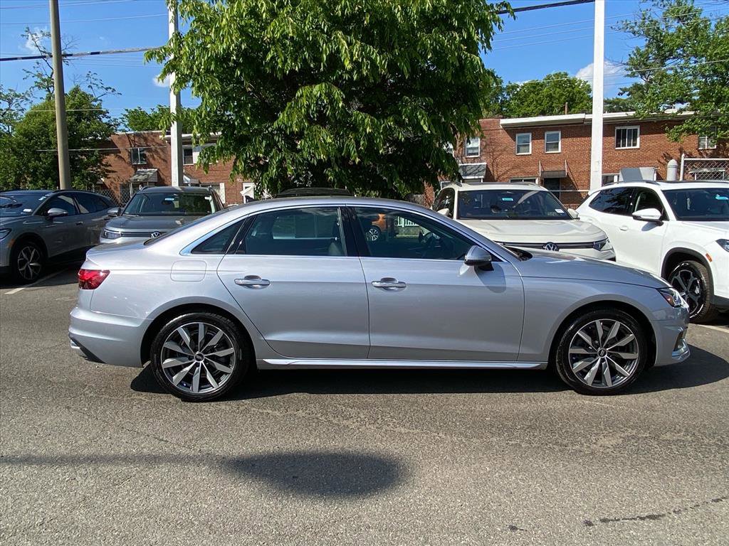 Used 2023 Audi A4 2.0T Premium w/ Convenience Package AWD/4WD image 2