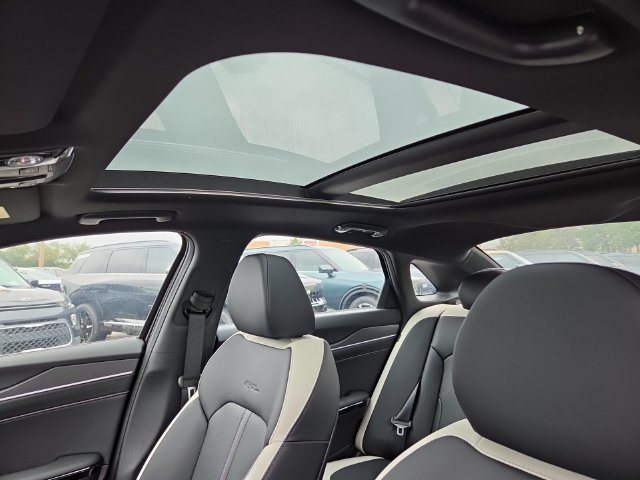 New 2026 Kia K5 GT-Line w/ GT-Line Premium Package FWD image 6