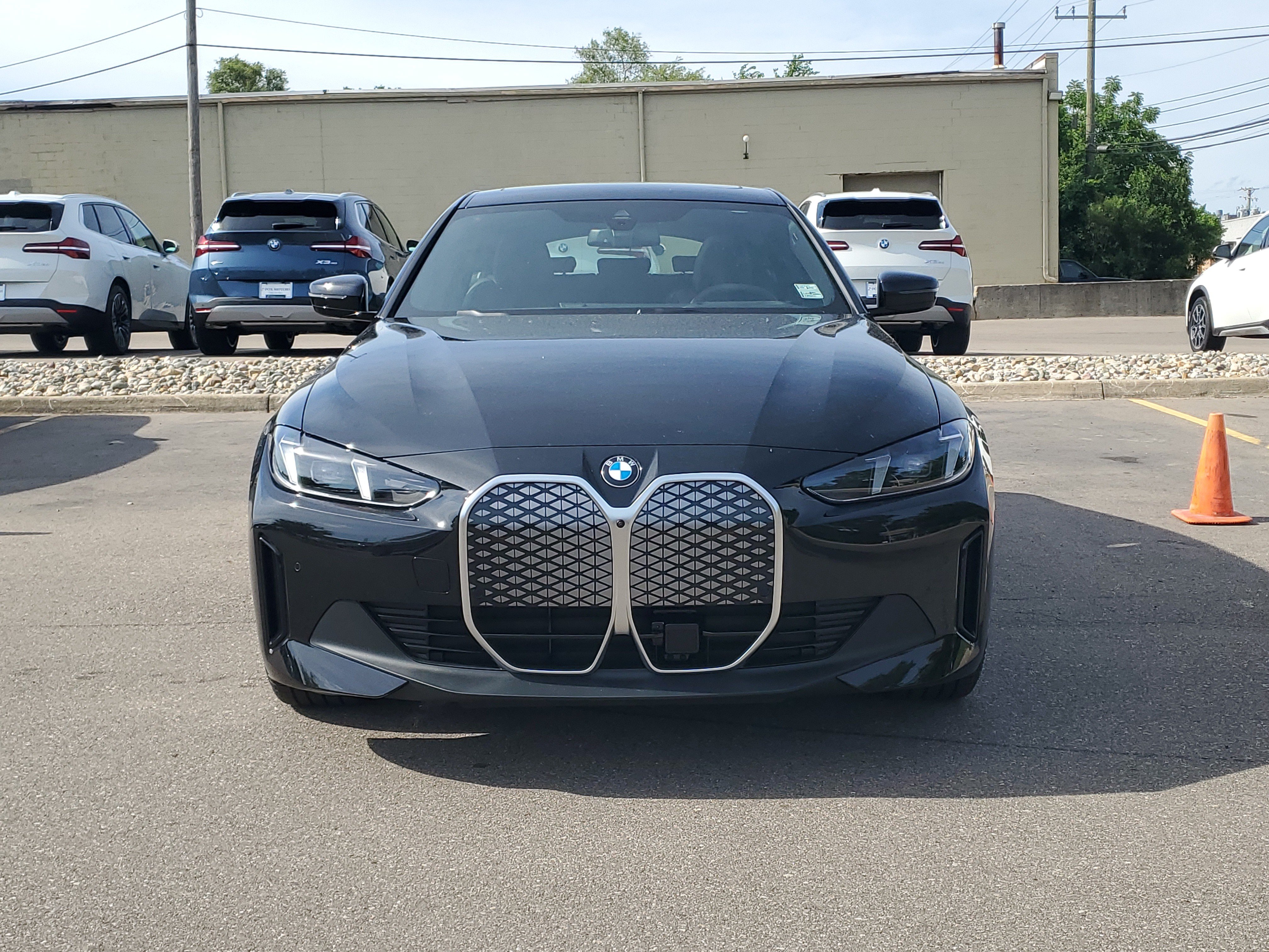 New 2026 BMW i4 xDrive40i w/ Premium Package AWD/4WD image 2