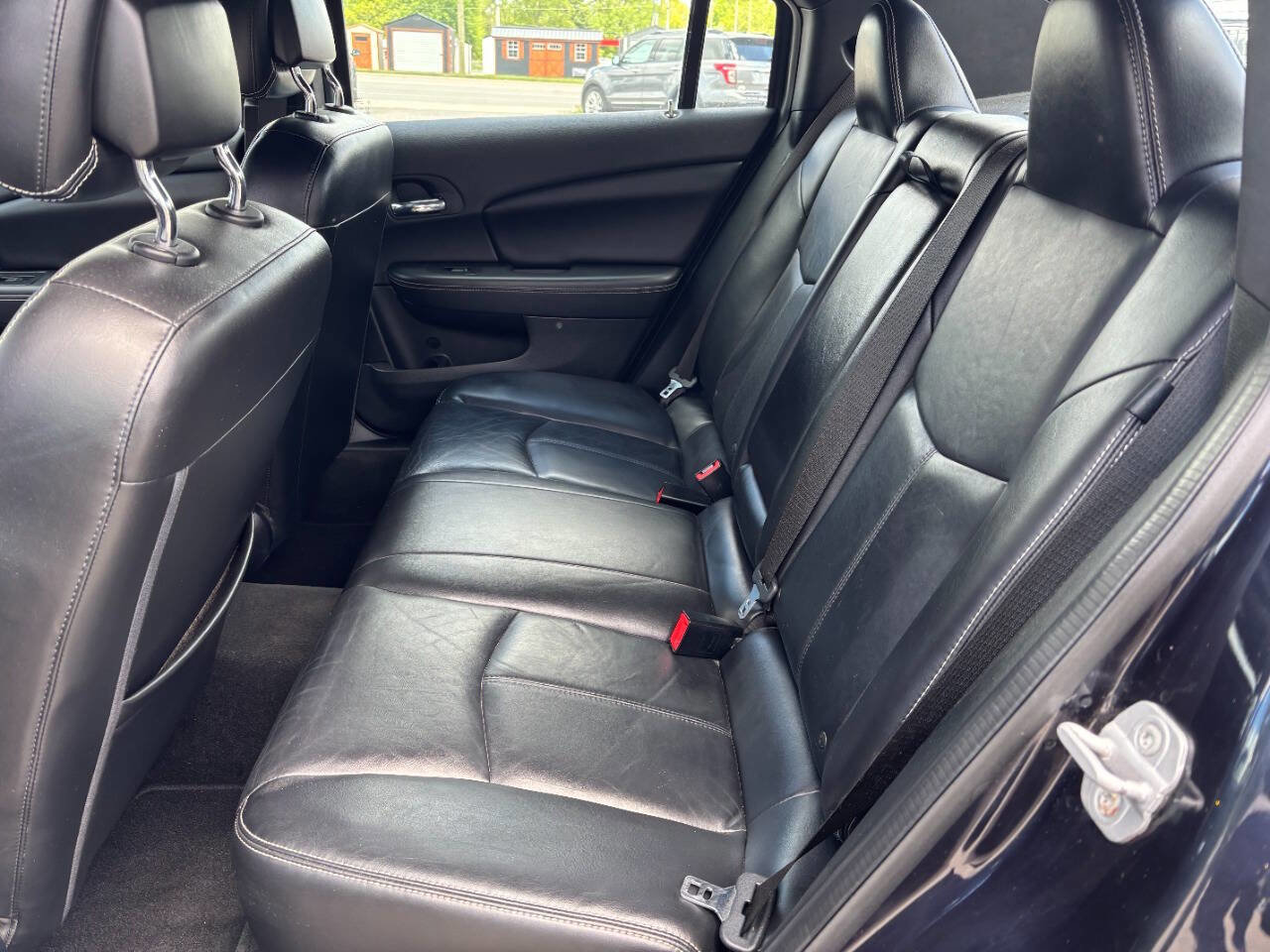 Used 2012 Chrysler 200 Limited FWD image 8