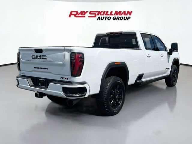 Used 2025 GMC Sierra 3500 AT4 w/ AT4 Premium Plus Package AWD/4WD image 7