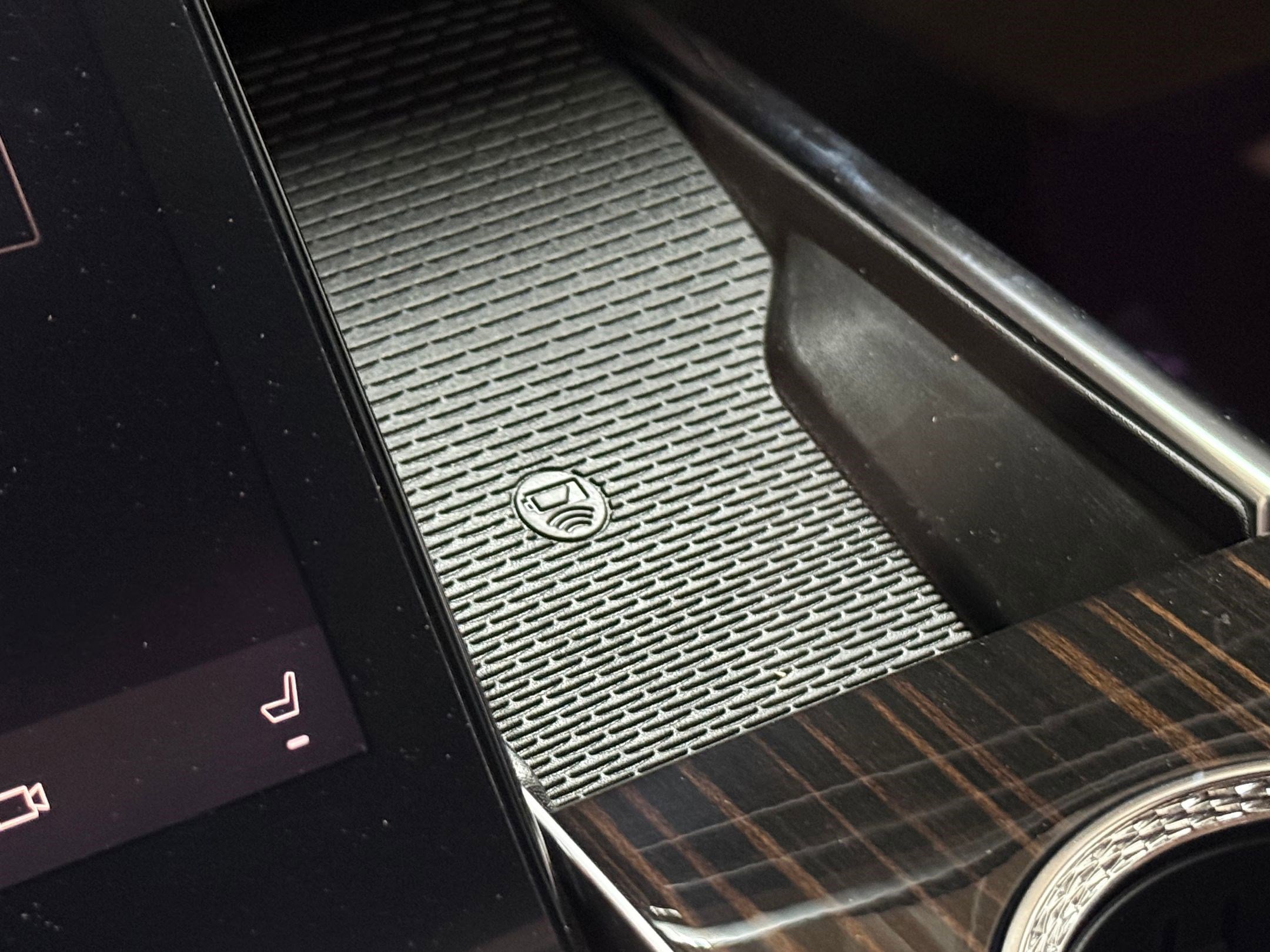 Certified 2026 Cadillac Escalade Luxury image 39