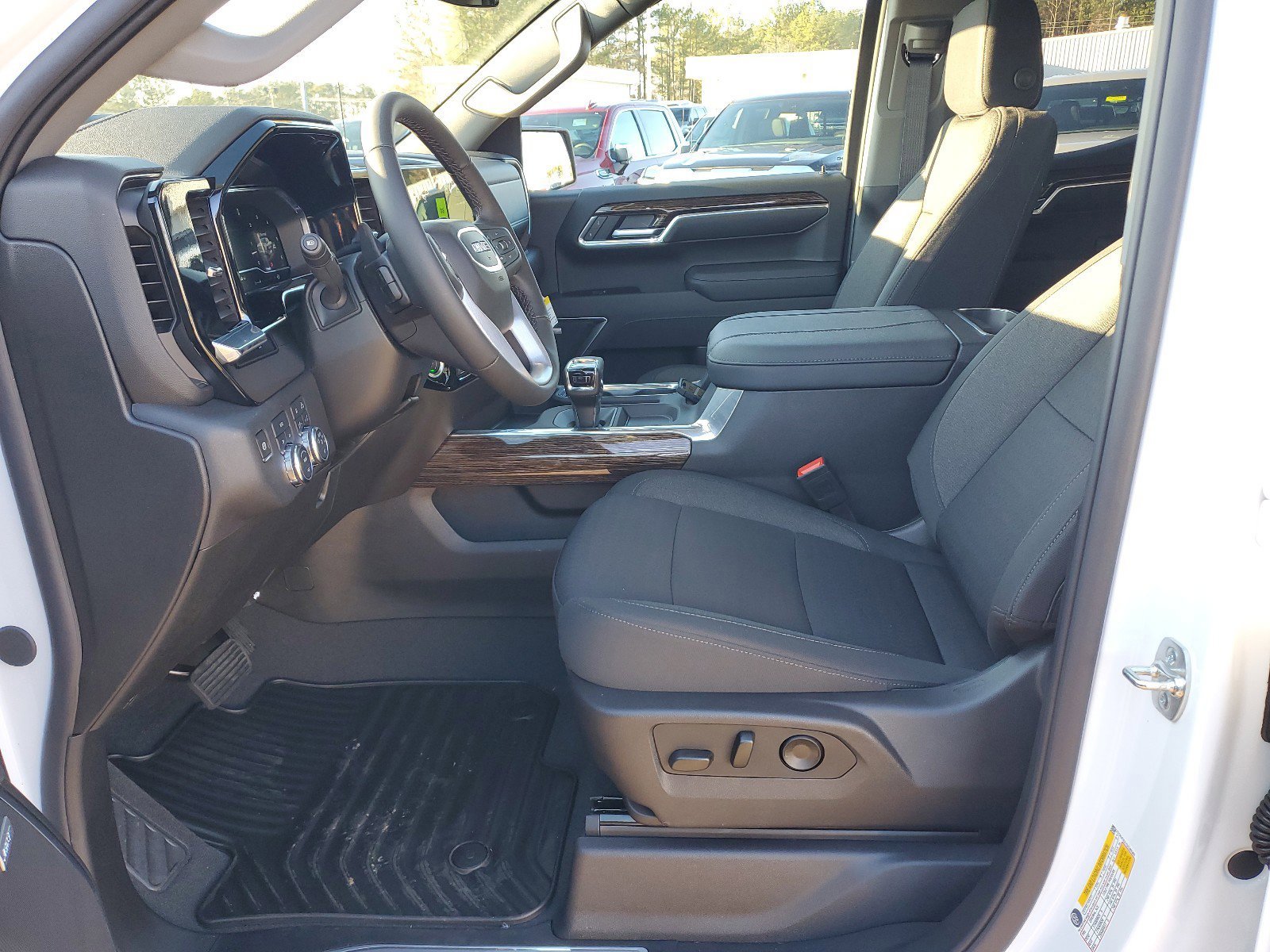 New 2025 GMC Sierra 1500 Elevation w/ Preferred Package image 21