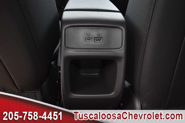 New 2026 Chevrolet Trax LT w/ Midnight Edition FWD image 16