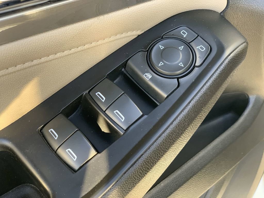 Certified 2023 Chevrolet Traverse LS w/ LPO, Cargo Package image 22