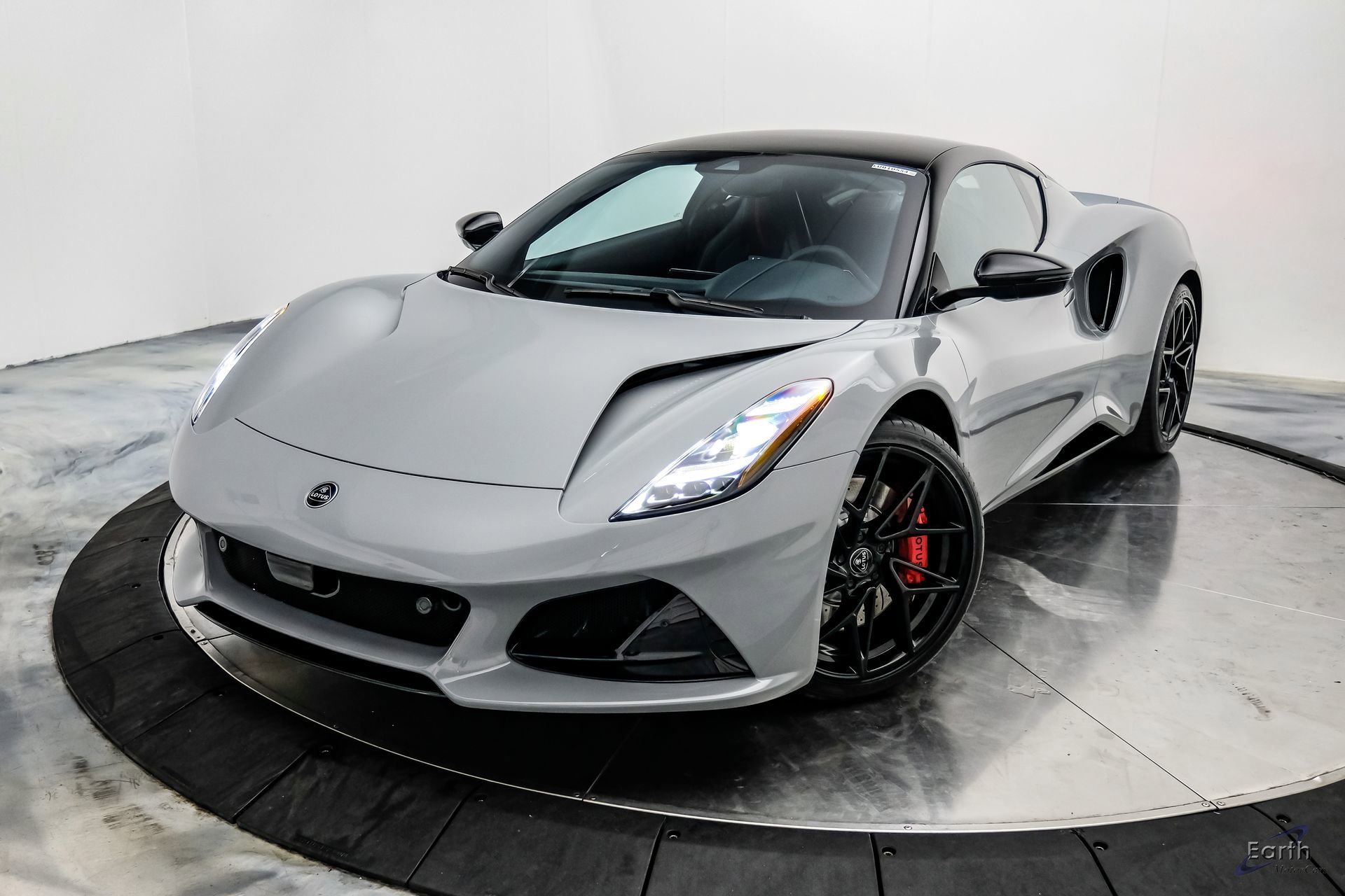 New 2026 Lotus Emira V6 SE RWD image 7