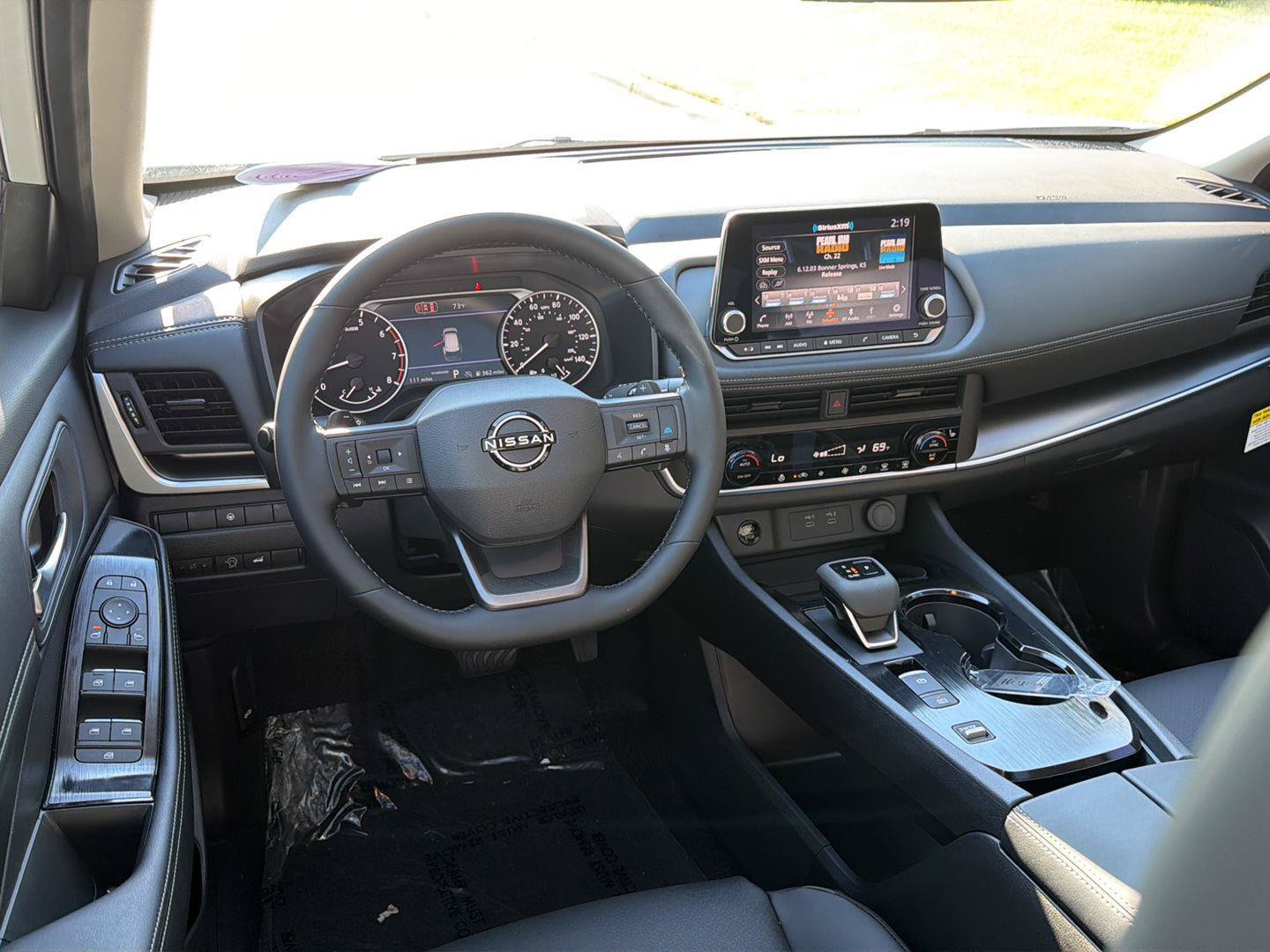 New 2026 Nissan Rogue Dark Armor FWD image 17