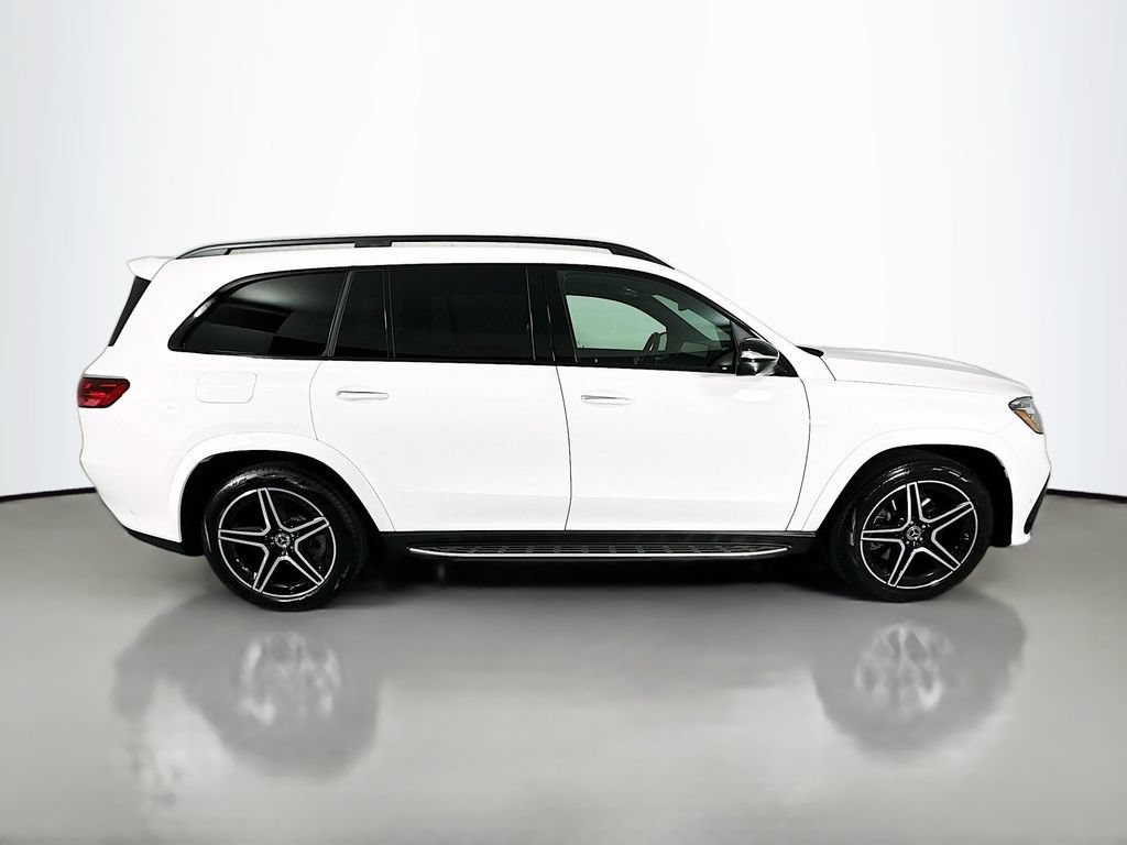 Used 2025 Mercedes-Benz GLS 450 4MATIC image 8