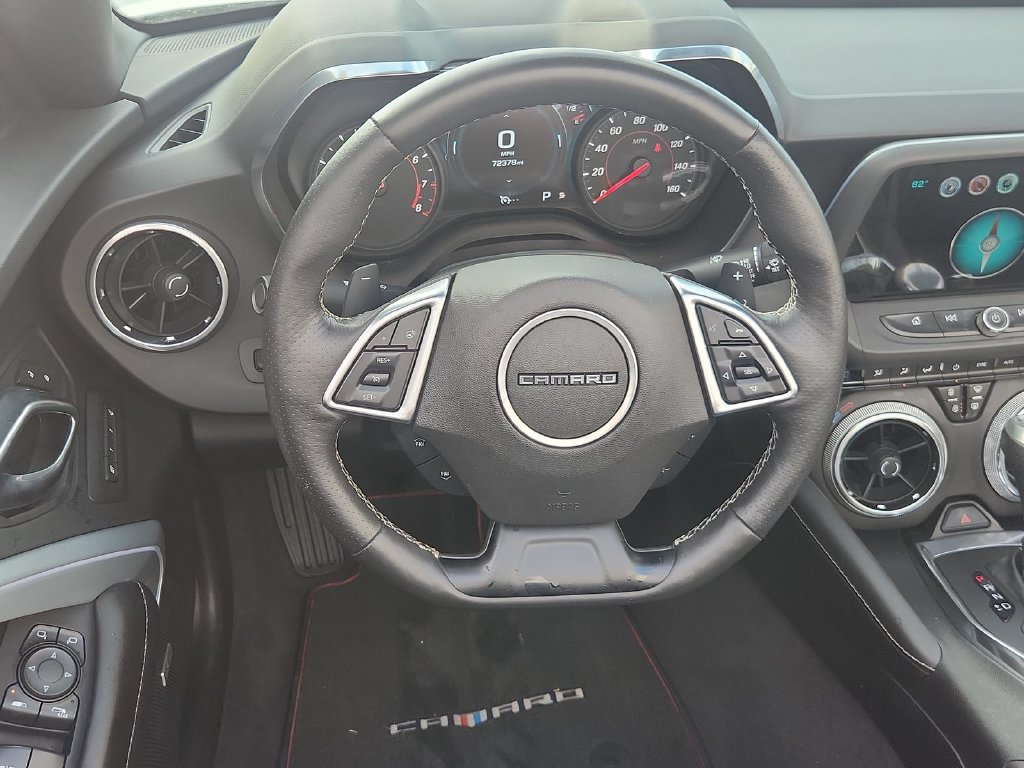 Used 2018 Chevrolet Camaro LT RWD image 18