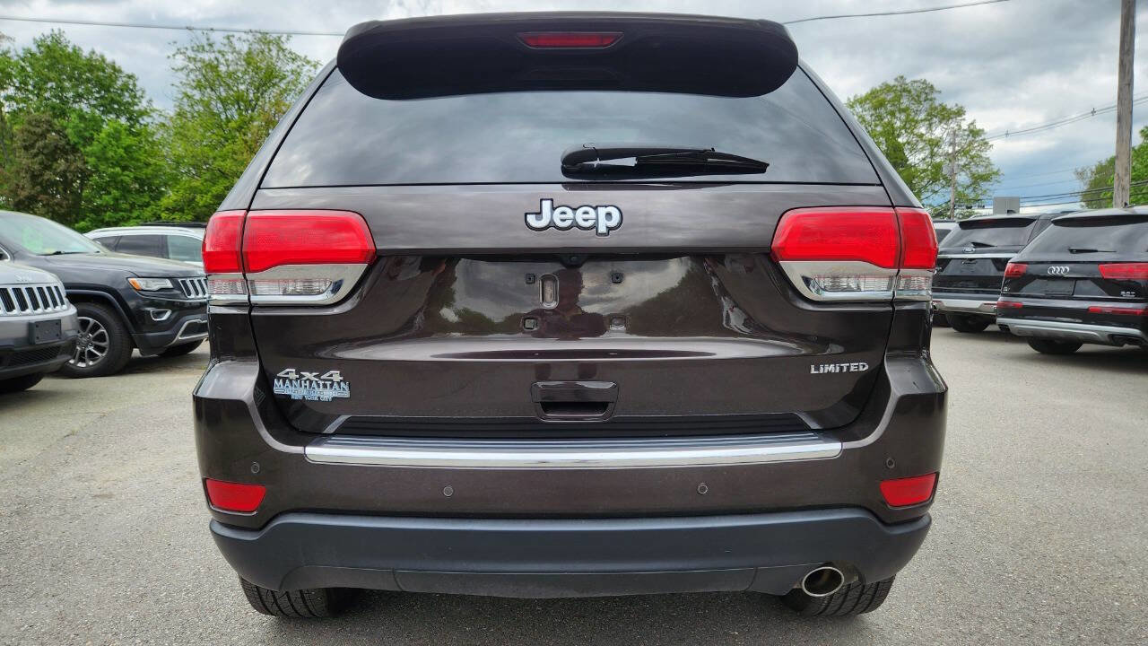 Used 2017 Jeep Grand Cherokee Limited w/ Luxury Group II AWD/4WD image 14