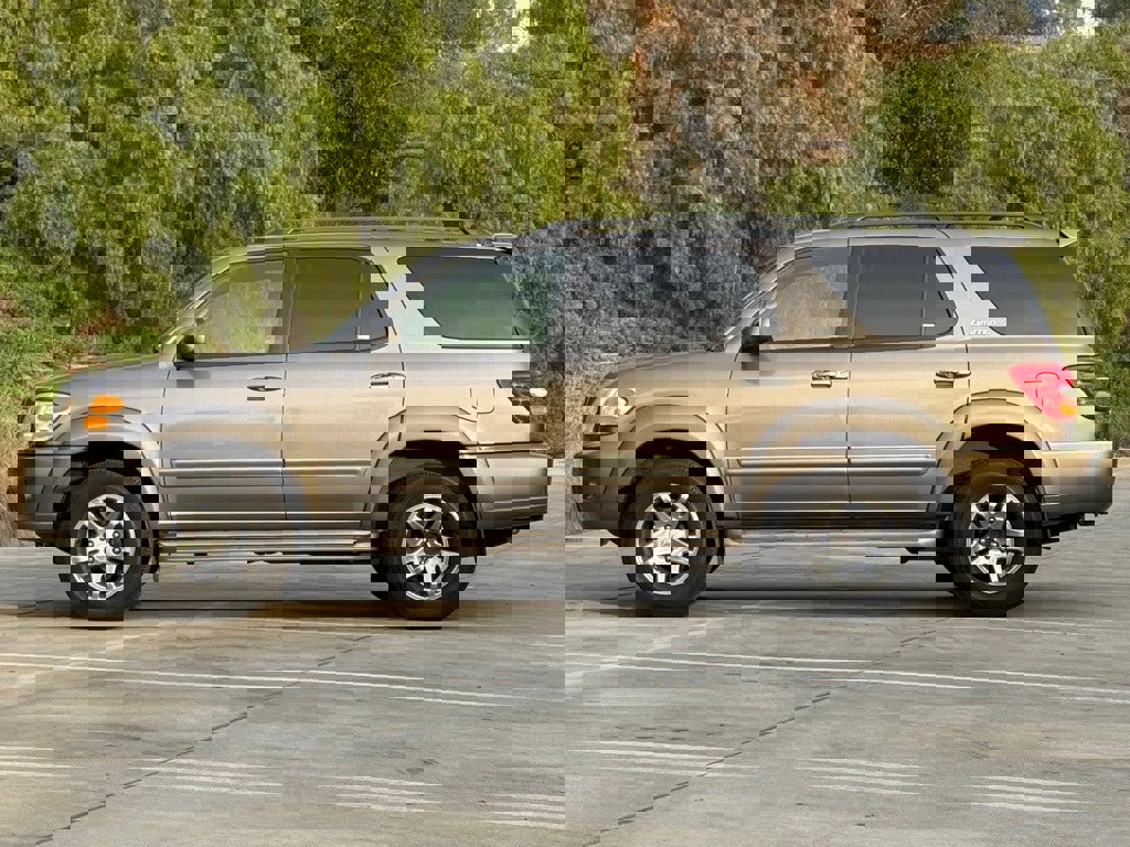 Used 2004 Toyota Sequoia Limited image 5