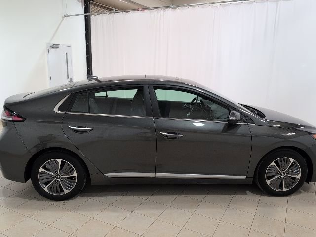 Used 2022 Hyundai Ioniq Limited image 7