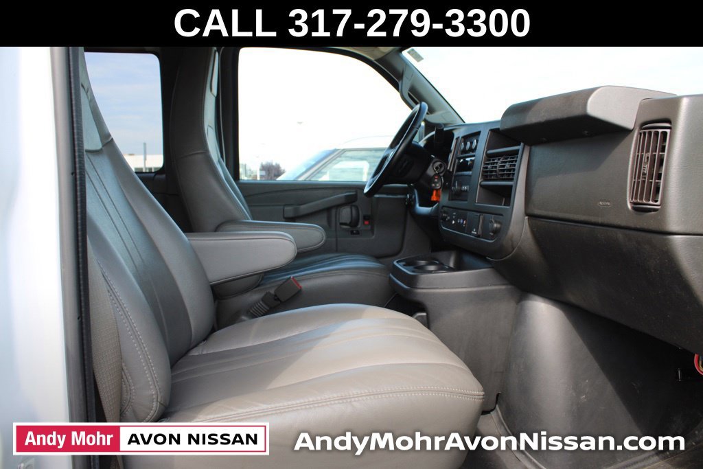 Used 2021 Chevrolet Express 2500 LS w/ Driver Convenience Package RWD image 16